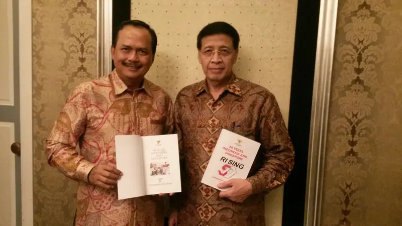 Dubes RI untuk Singapura Ngurah Swajaya bersama mantan Menlu RI Hassan Wirajuda (Rizki Akbar Hasan/Liputan6.com)