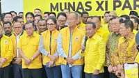 Bahlil Lahadalia resmi mendaftarkan diri menjadi calon ketua umum (caketum) Partai Golkar. (Liputan6.com/Nanda Perdana Putra).