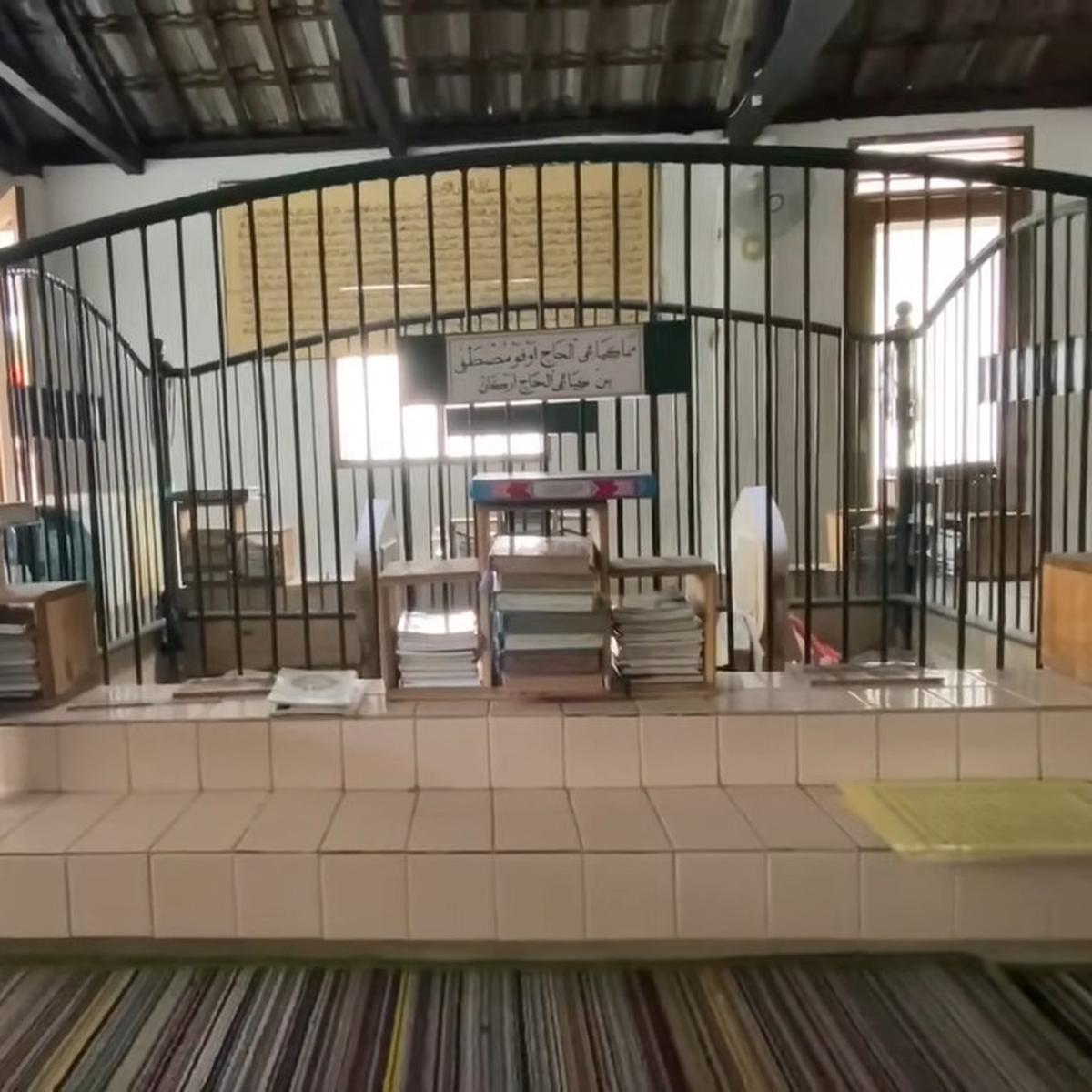 Makam Mama Kandang Sapi
