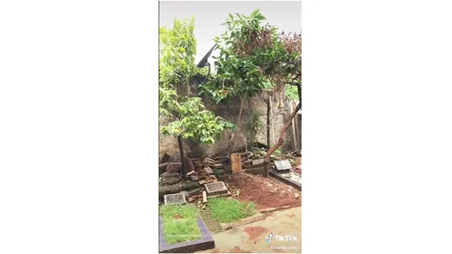 Pria Ini Selalu Minta Ditemani Saat Pulang ke Rumah, Alasannya Bikin Merinding
