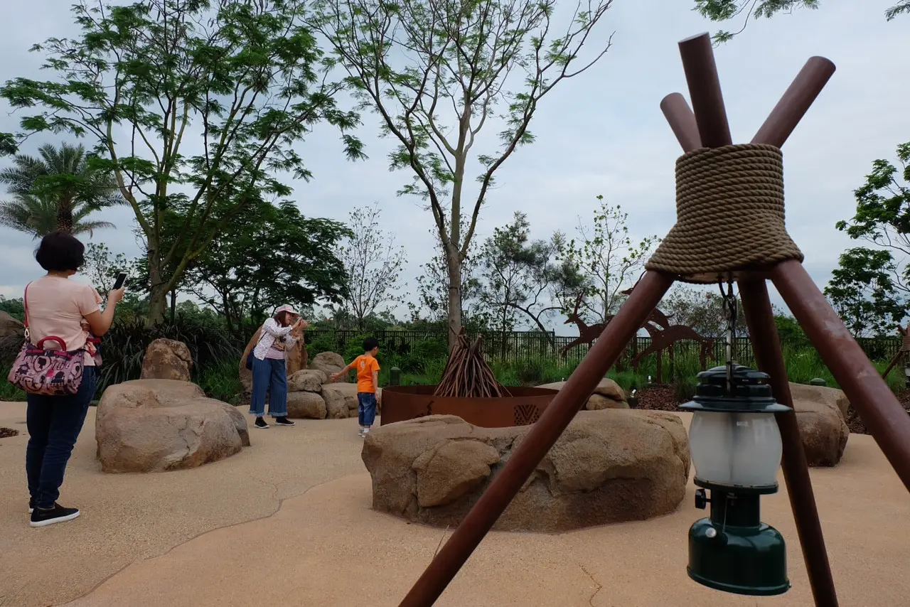 Taman bertema Afrika Selatan dari film The Lion King ( Fot: Liputan6.com/ Novi Nadya)