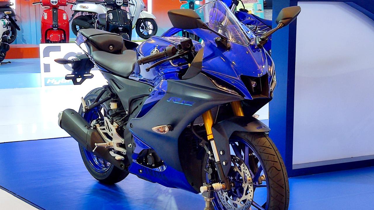 Penampakan Yamaha R15 V4 dengan Warna Baru