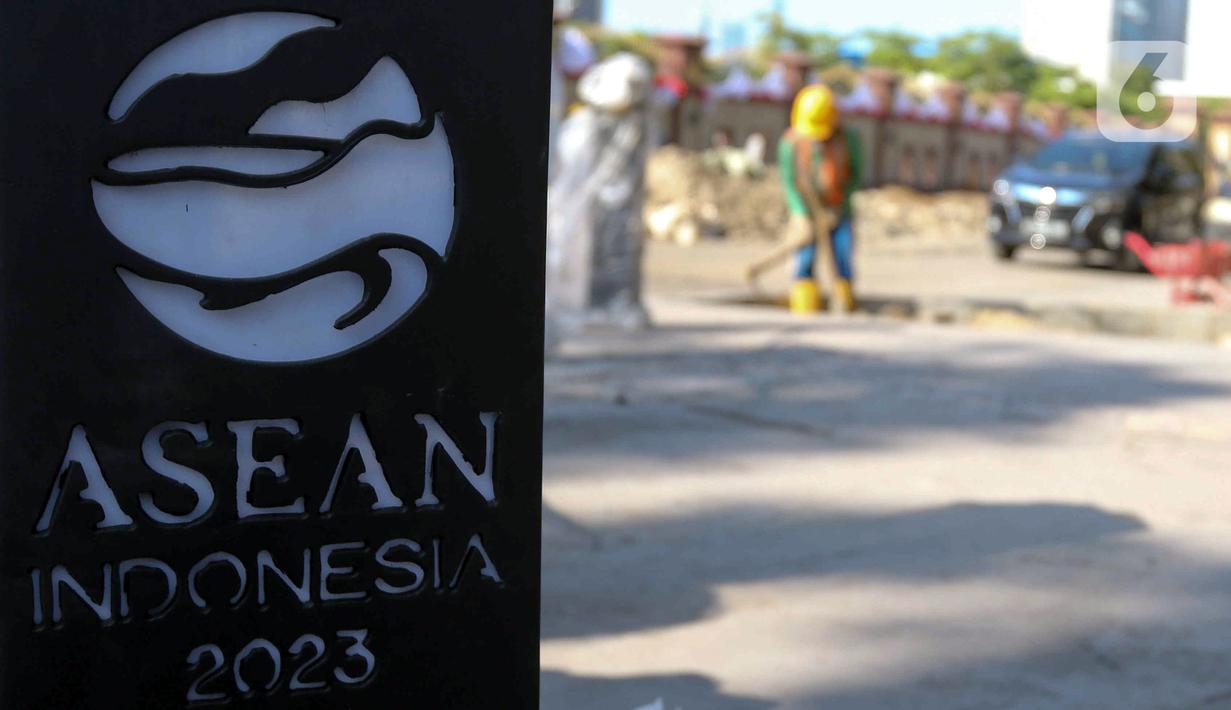 Revitalisasi juga dilakukan di jalan-jalan protokol. Di antaranya, Jalan M.H Thamrin-Sudirman, Jalan Medan Merdeka, Jalan MT Haryono. (Liputan6.com/Herman Zakharia)