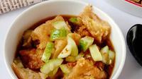 Aci Crispy Kuah Cuko, salah satu camilan dari tepung kanji yang mudah dibuat sendiri di rumah. (Foto: Cookpad)