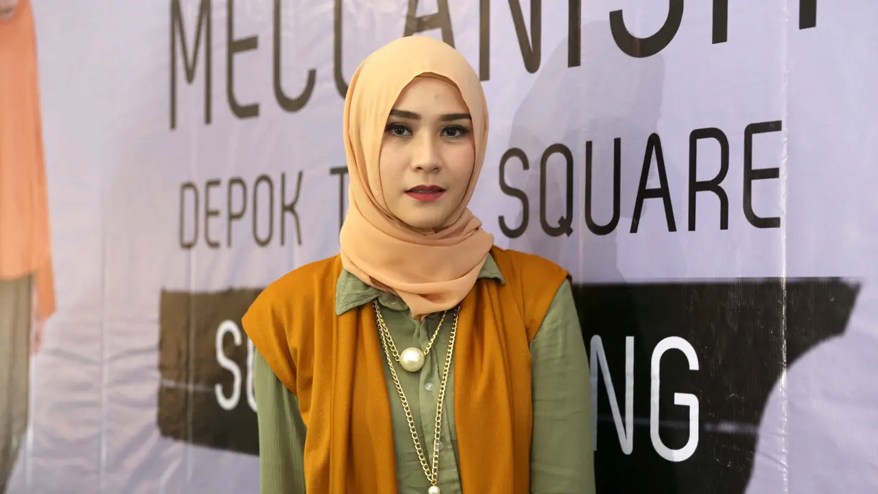 Zaskia Adya Mecca