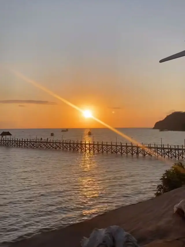 Sherina Munaf Liburan di Labuan Bajo