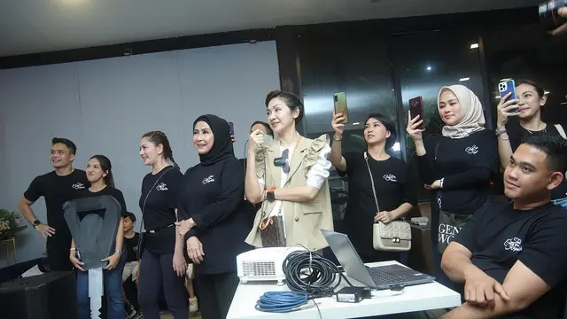 Acara syukuran sinetron Takdir Cinta yang Kupilih SCTV tembus 300 episode (Foto: instagram cutkeke_xavier)