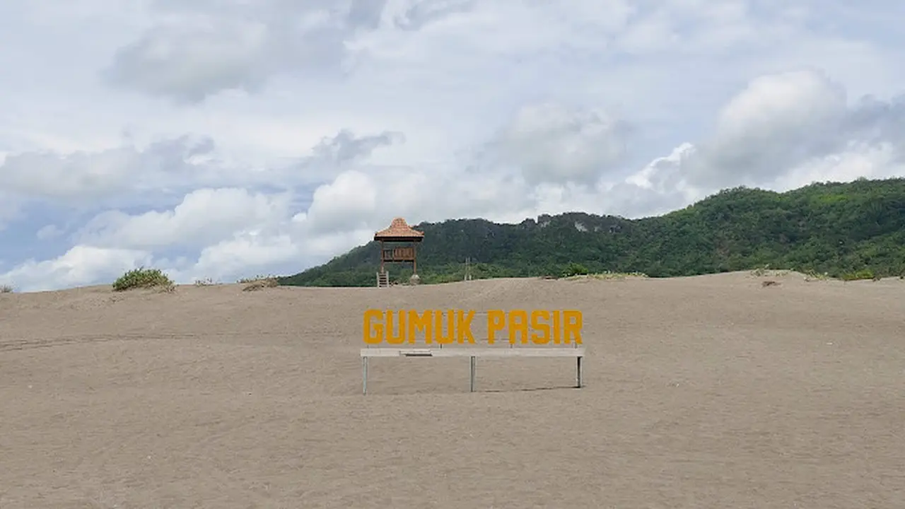 Gumuk Pasir Parangkusumo (GMaps/ Ifat Fatihah)
