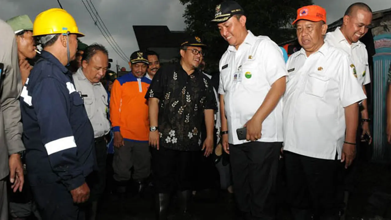 Antisipasi Banjir, Aher Sarankan Bekasi Bangun Kolam Retensi