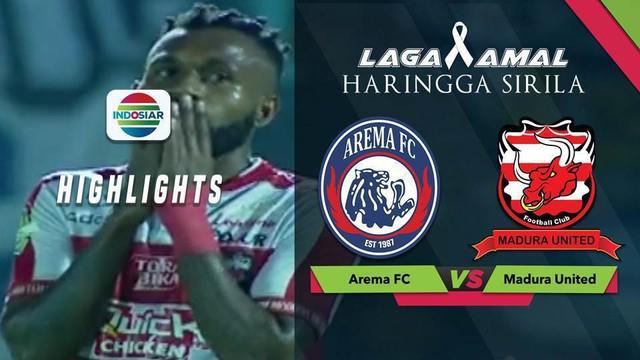 Pemain Madura United, Engelberd Sani gagal mengonversi peluang emasnya menjadi gol saat menghadapi Arema FC dalam laga amal untuk Haringga Sirla, Sabtu (29/9/2018)