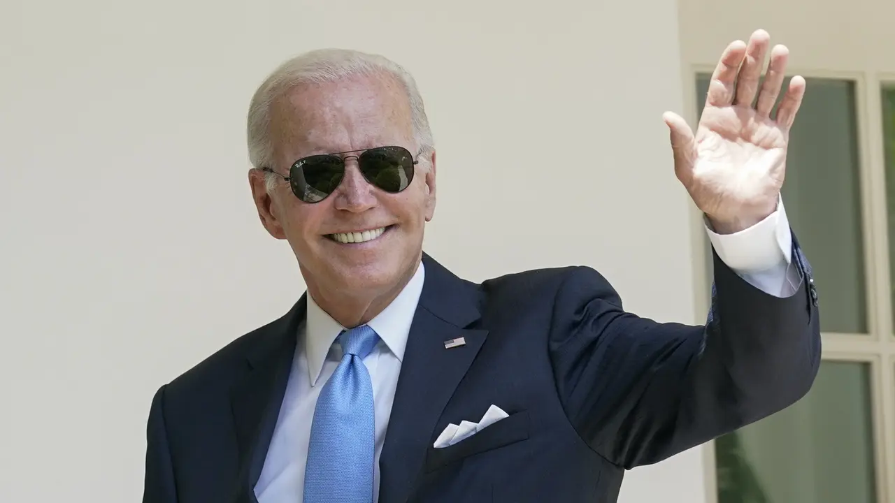 Joe Biden Akhiri Isolasi COVID-19