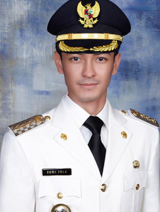 Pro-Kontra Selebriti Di Dunia Politik - News ...