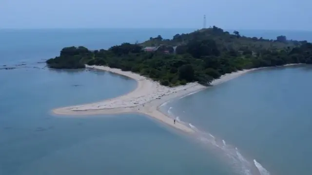 Pulau Morotai: Surga Bawah Laut Tersembunyi dengan Keindahan dan Keajaibannya