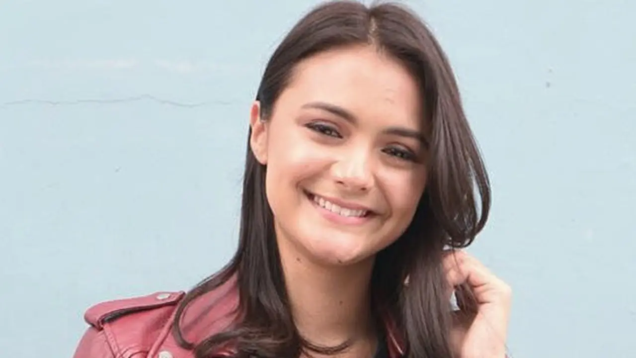 [Bintang] Amanda Rawles