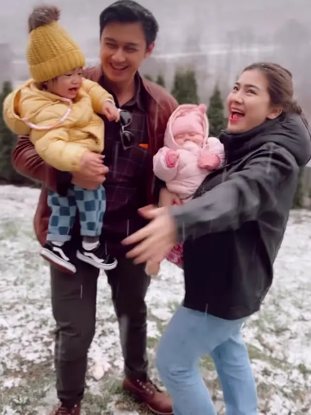 Felicya Angelista dan Immanuel Caesar Hito liburan ke Swiss (Foto: felicyangelista_)