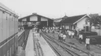 Suasana Stasiun Rangkasbitung Pada Tahun 1990 (KAI)