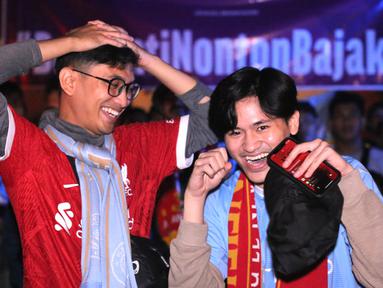 Nonton bareng yang bertajuk Roaring Night Liverpool Vs Manchester City berlangsung pada Minggu (10/03/2024) malam WIB di Omma Restaurant, Pekayon, Bekasi Selatan. (Bola.com/Abdul Aziz)