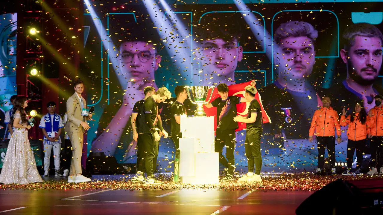 Tim Esports asal Turki S2G Esports juarai PUBG Mobile Global Championship 2022.