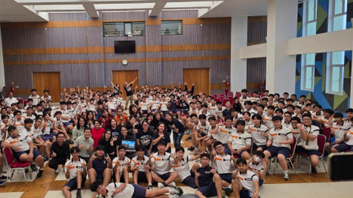 Bekali Siswa tentang Literasi Keuangan Sejak Dini, Inisiatif Sekolah Jadikan Graduation Lebih Edukatif