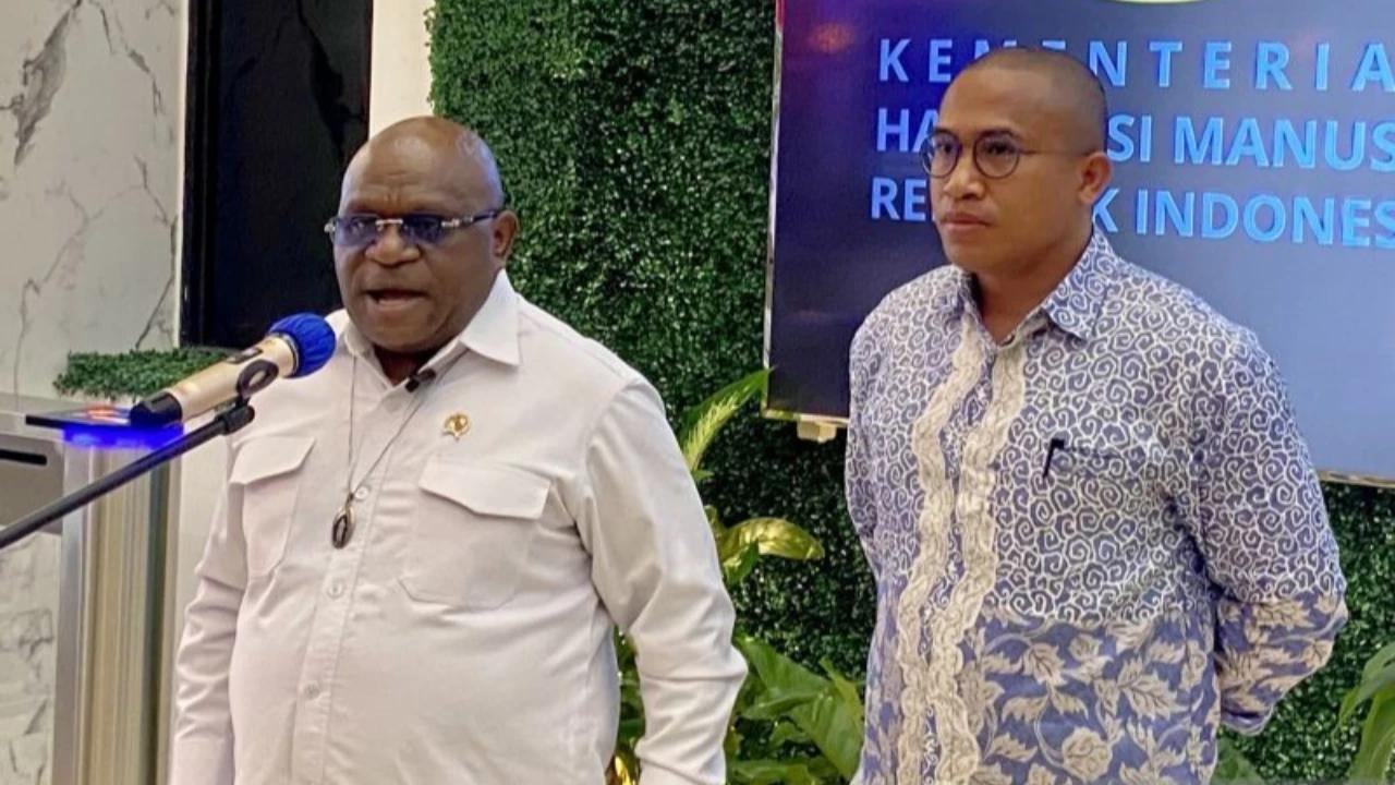 Pigai: Presiden Tidak Pernah Perintahkan TNI-Polri Masuk ke Wilayah Sipil