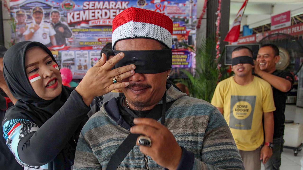 Ragam Lomba 17an Semarakkan Terminal Kampung Rambutan Jakarta