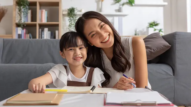 keluarga oktober anak baik