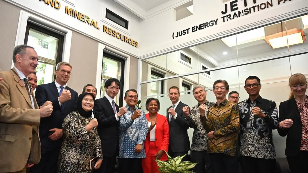 Pemerintah Indonesia dan pimpinan International Partners Group (IPG) meluncurkan Sekretariat ational Partners Group (IPG) meluncurkan Sekretariat Kemitraan Transisi Energi yang Adil atau Just Energy Transition Partnership (JETP). (U.S. Embassy JakartaDok)