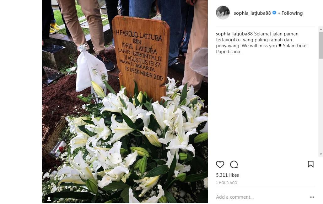Sophia Latjuba sedih, sang paman meninggal dunia (Foto: Instagram)