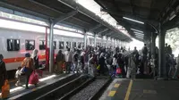 Efek Banyuwangi Ethno Carnival 2026, Lebih dari 12 Ribu Penumpang Kereta Datang ke Banyuwangi