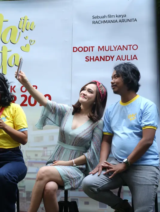 Shandy Aulia dan Dodit Mulyanto (Daniel Kampua/Fimela.com)