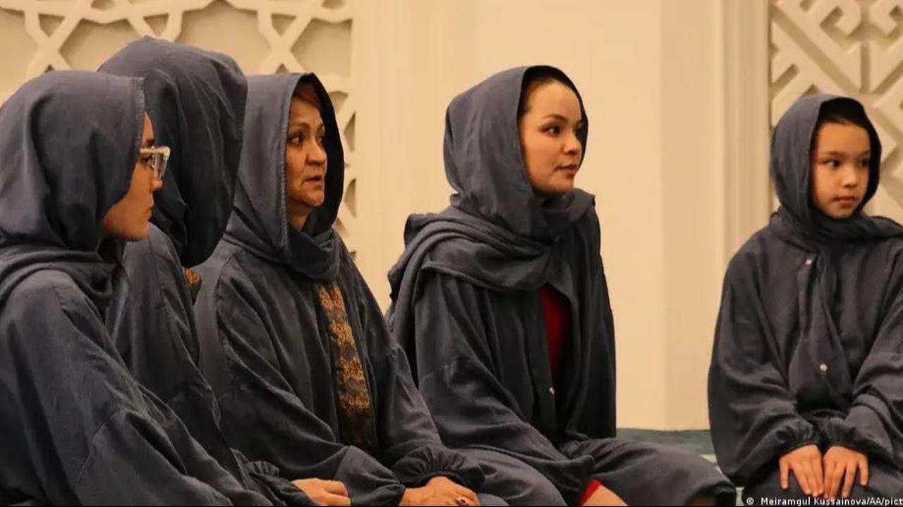 Selain Tajikistan, Negara Muslim Ini Juga Larang Jilbab di Sekolah