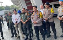 Tinjau Lokasi GBK, Kapolri dan Panglima TNI Jamin Keamanan Misa Agung Paus Fransiskus