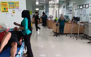 Minibus Suporter PSS Sleman Tabrak Tronton di Tol Madiun, 4 Orang Tewas
