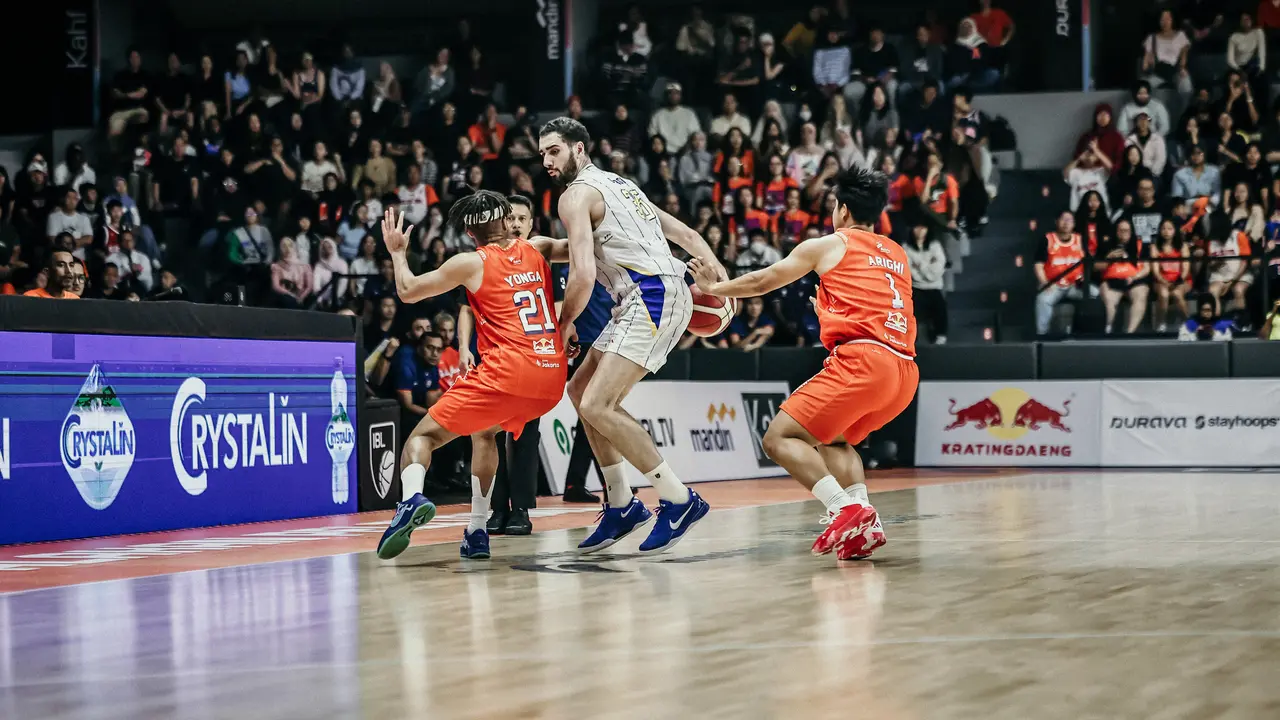 Duel sengit Pelita jaya vs Satria Muda menutup musim reguler IBL 2026