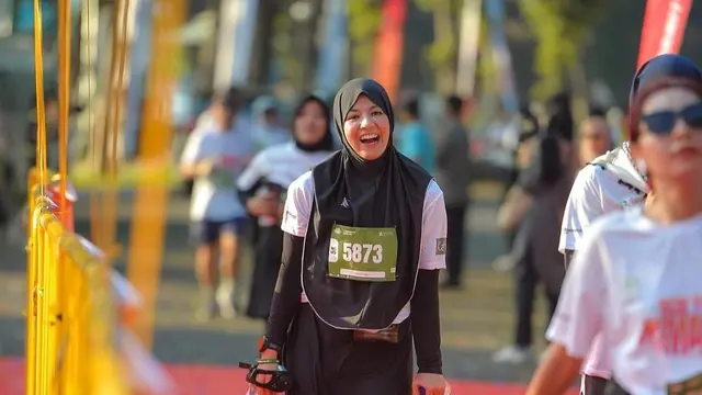 Potret Natasha Rizky Latihan Lari