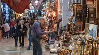 Berkunjung ke Grand Bazaar, Pusat Perbelanjaan dan Perdagangan Bersejarah di Turki