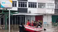 Banjir melanda di kawasan Pondok Maharta, Tangerang Selatan (Tangsel). (Foto: dokumentasi BPBD Tangsel)
