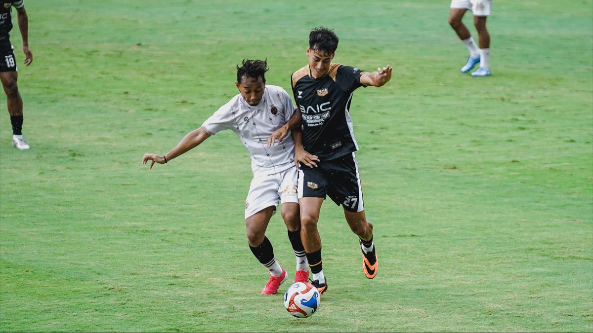 Pasang Badan, Pelatih Dewa United Minta Publik Beri Waktu ke Striker Timnas Indonesia