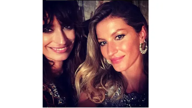 Red Carpet:Supermodel Bertaburan di Peluncuran Chanel N5 New York