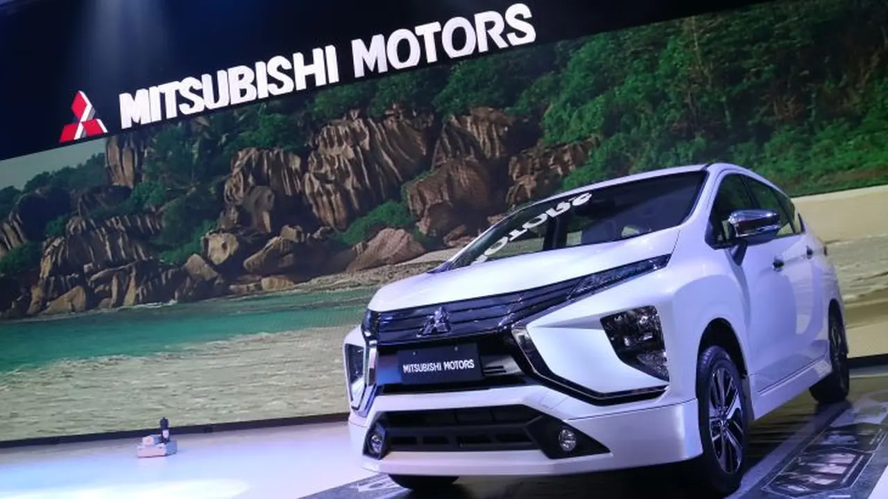 Small MPV Mitsubishi