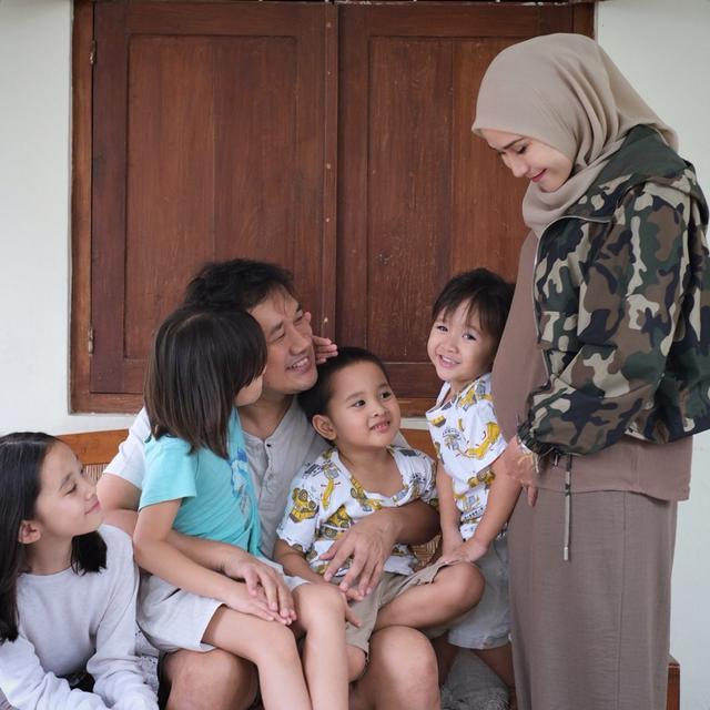 Unggahan Zaskia Adya Mecca. (Foto: Instagram @zaskiadyamecca)