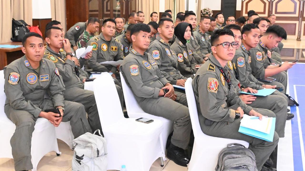 Jelang Flypast HUT Ke-80 TNI Tahun 2025, Kaskoopsudnas Pimpin Tactical Floor Game