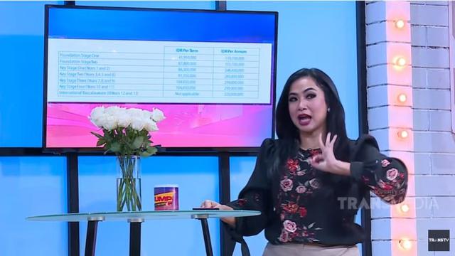 Feni Rose (Foto: YouTube)