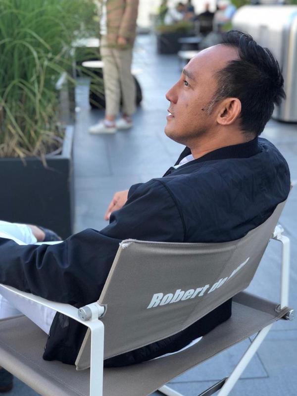 Dipo Latief (https://www.instagram.com/p/Bzv1k5VgbEz/)