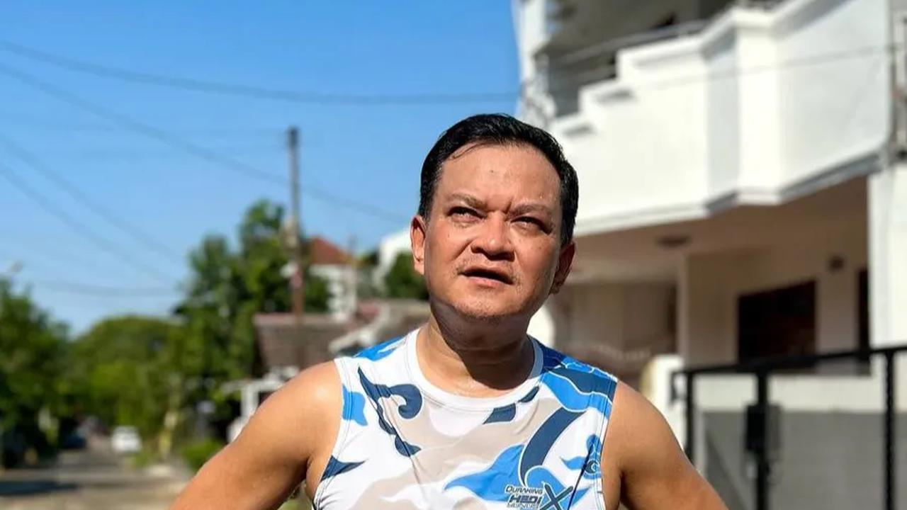 Hedi Yunus mengungkapkan bahwa pada usia 40-an, ia masih memiliki target untuk menemukan pasangan hidup.