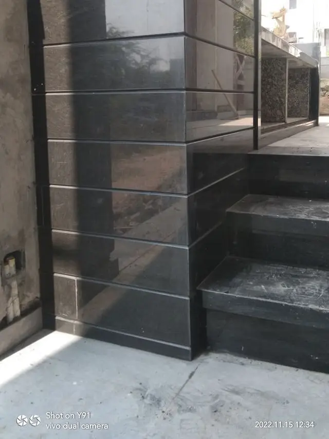 7 Desain Dinding Depan Rumah yang Estetik dan Minimalis