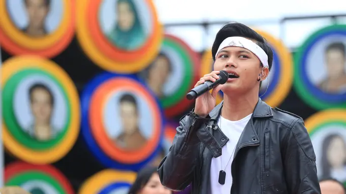 [Bintang] Rizky Febian