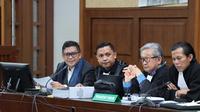 Sekjen PDI Perjuangan (PDIP) Hasto Kristiyanto kembali melakukan sidang lanjutan kasus dugaan suap dan obstruction of justice (OOJ) terkait buronan Harun Masiku. (Radityo).