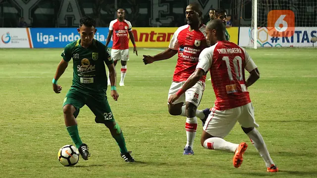 Persebaya Surabaya vs Persipura Jayapura