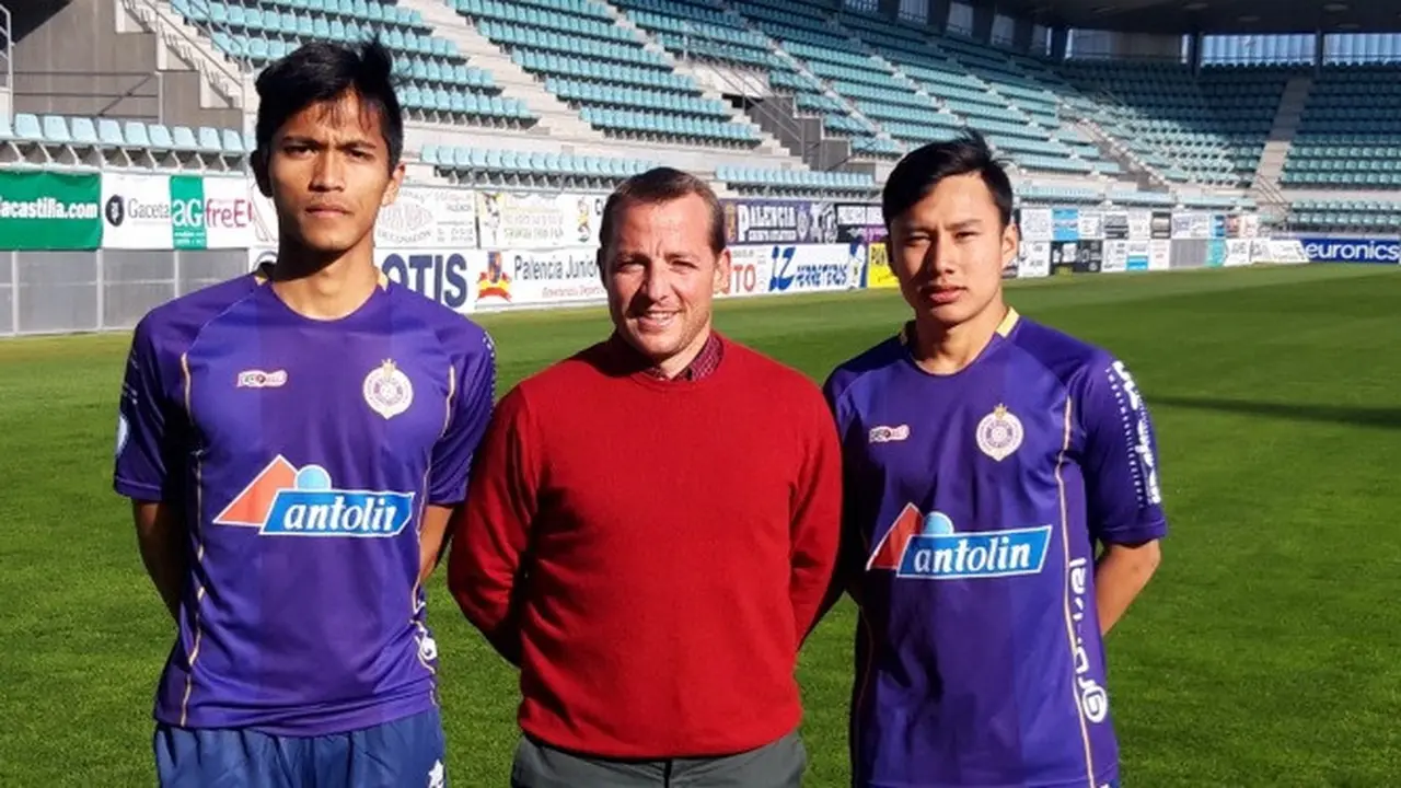 Helmy Putra Damanik dan Muhammad Reza Kusuma
